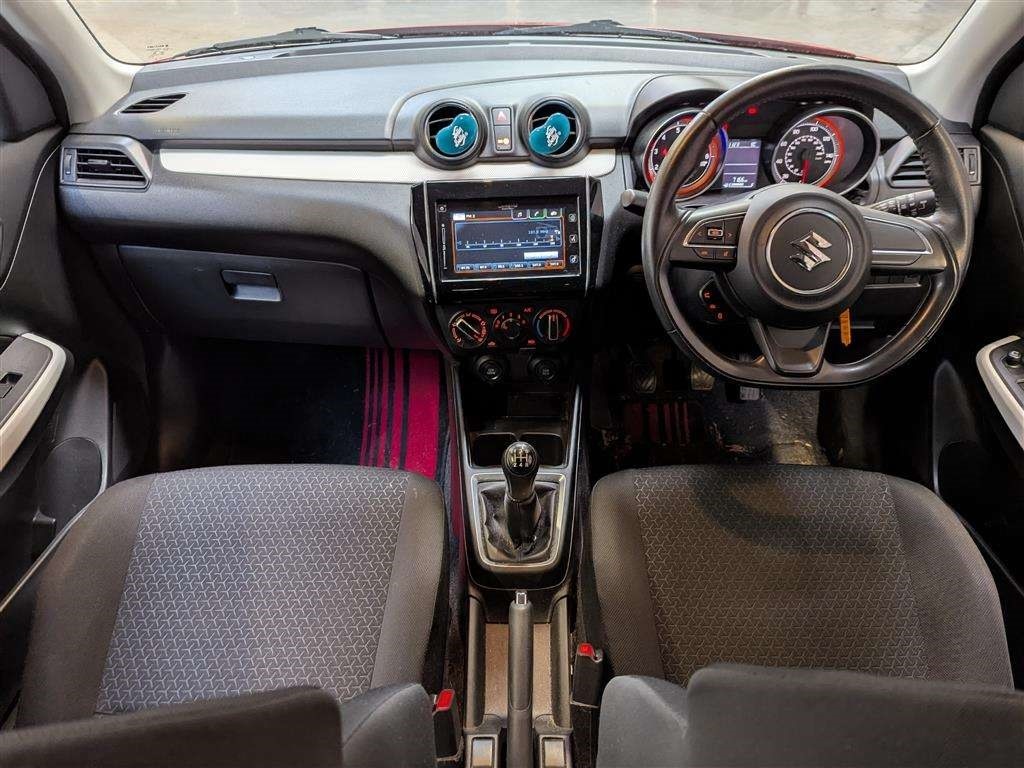 Used Suzuki Swift 2017 for sale - 77841902: Photo 3