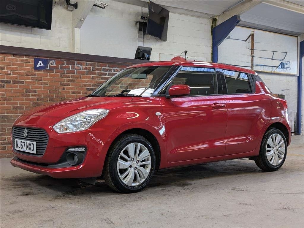 Used Suzuki Swift 2017 for sale - 77841902: Photo 4