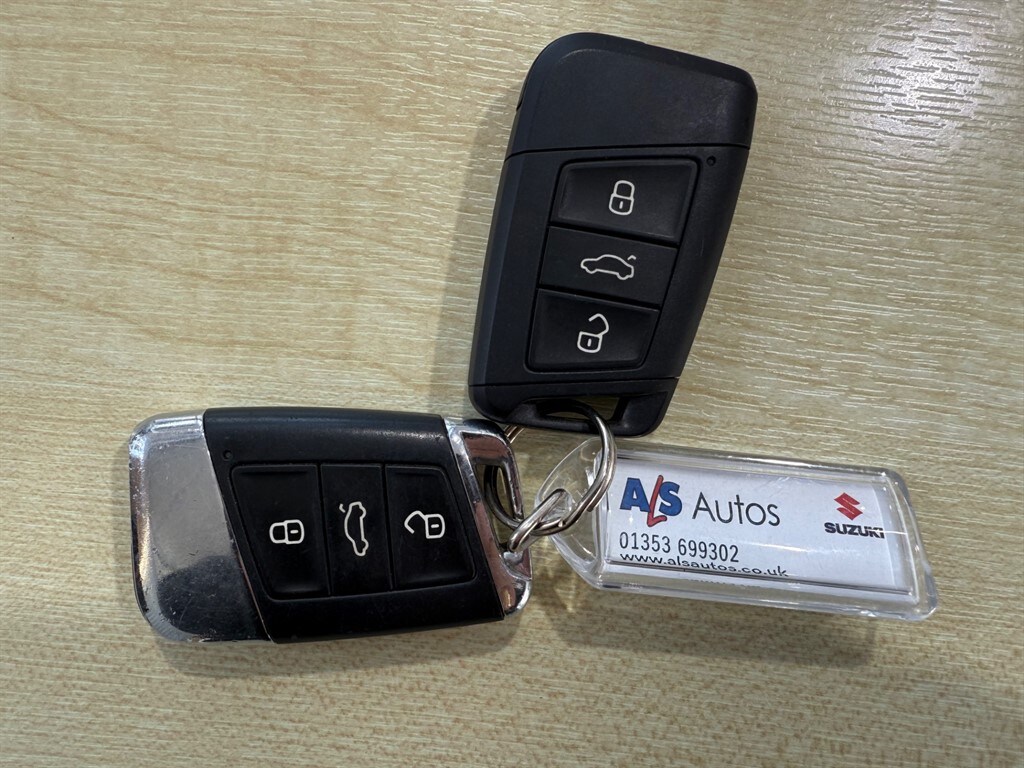 Used Skoda Superb 2019 for sale - 77619524: Photo 11