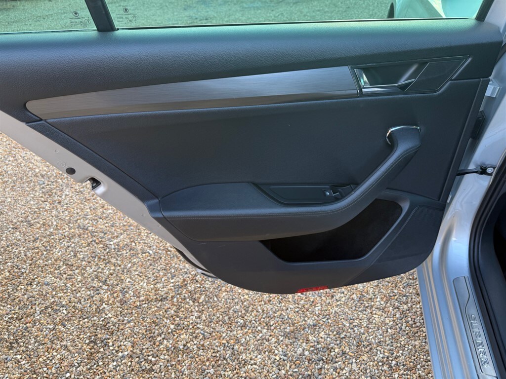 Used Skoda Superb 2019 for sale - 77619524: Photo 25