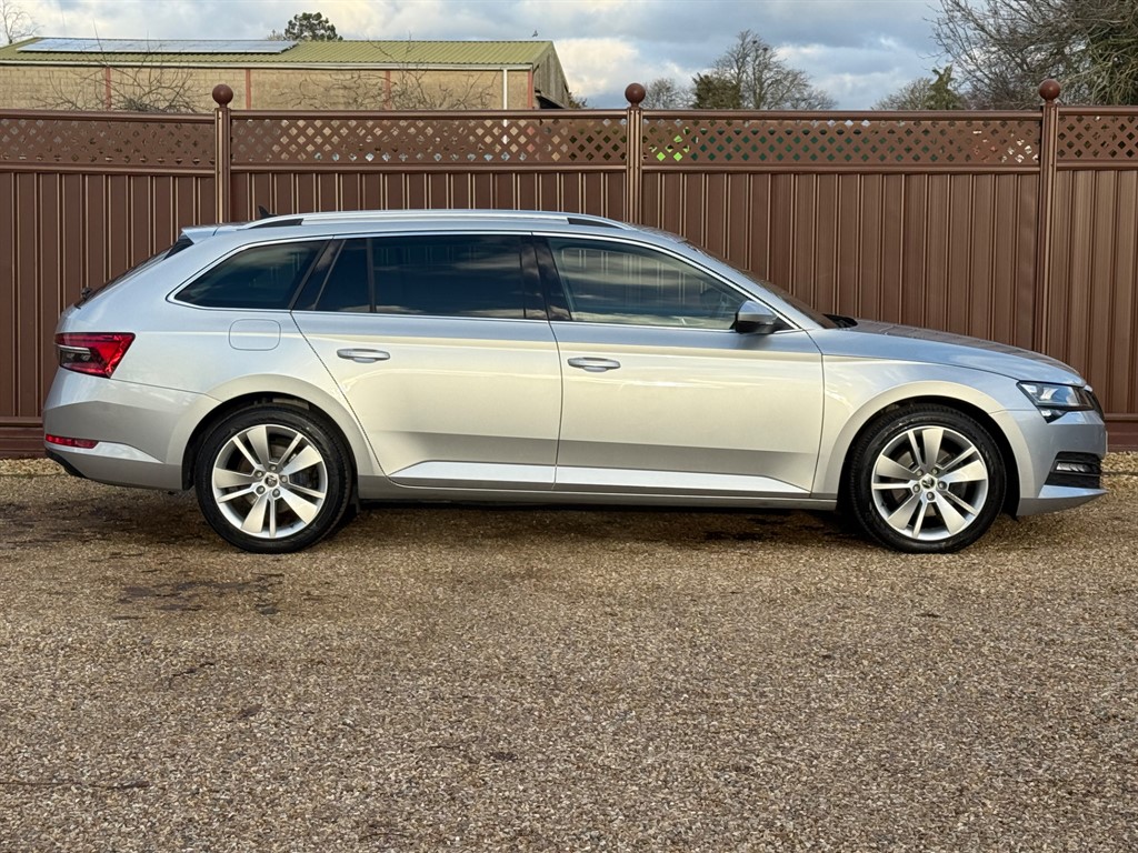 Used Skoda Superb 2019 for sale - 77619524: Photo 3