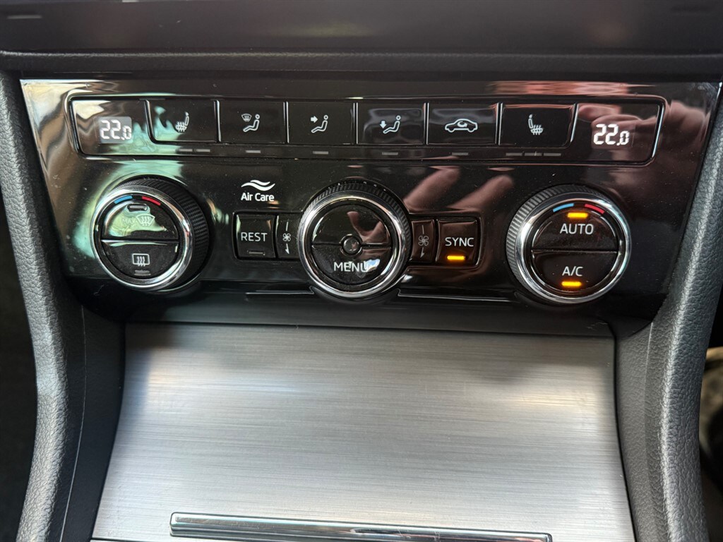 Used Skoda Superb 2019 for sale - 77619524: Photo 46