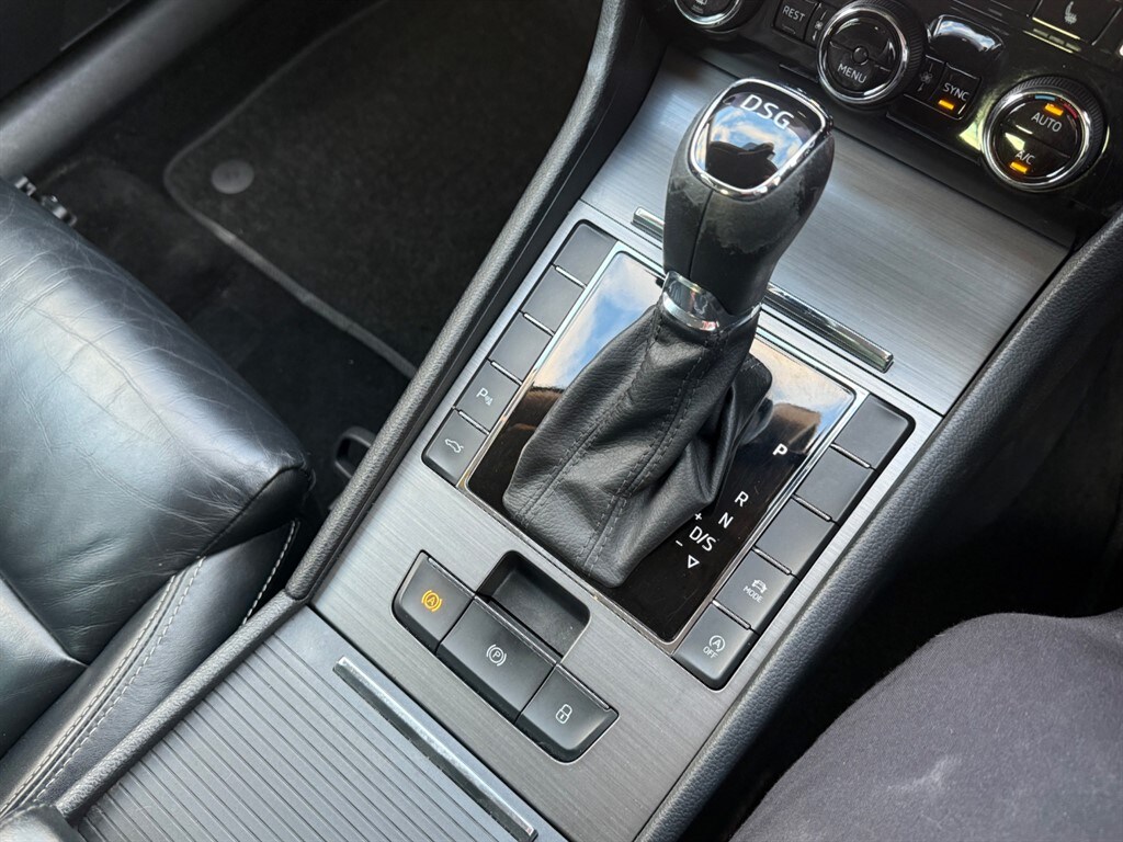 Used Skoda Superb 2019 for sale - 77619524: Photo 48