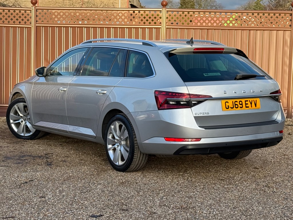Used Skoda Superb 2019 for sale - 77619524: Photo 5