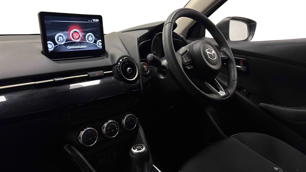 Used Mazda Mazda2 2024 for sale - 77934766: Photo 2