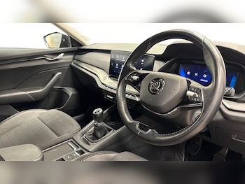 Used Skoda Octavia 2020 for sale - 77810509: Photo