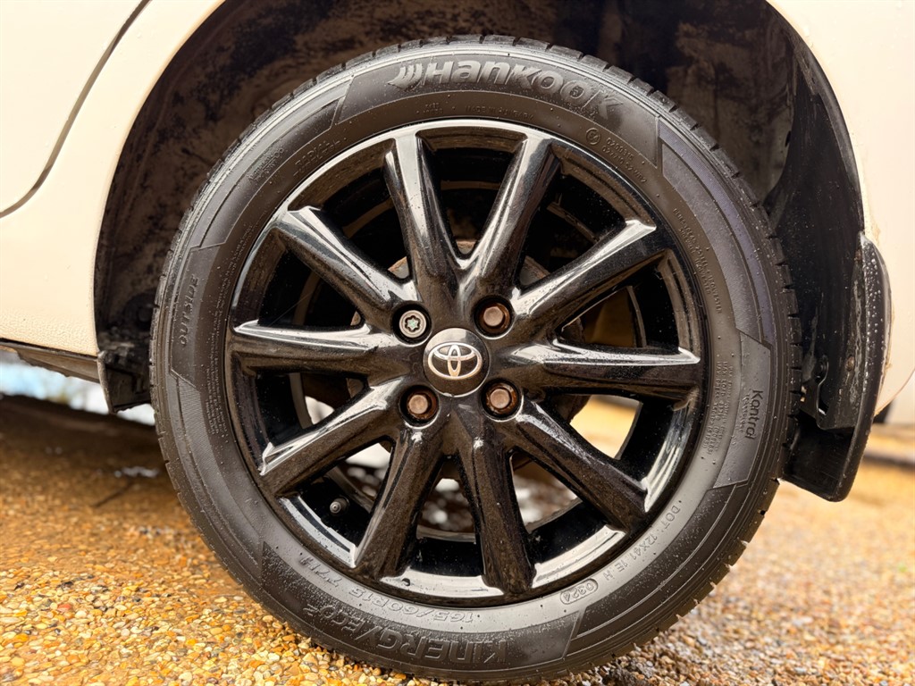 Used Toyota AYGO 2017 for sale - 77619560: Photo 12