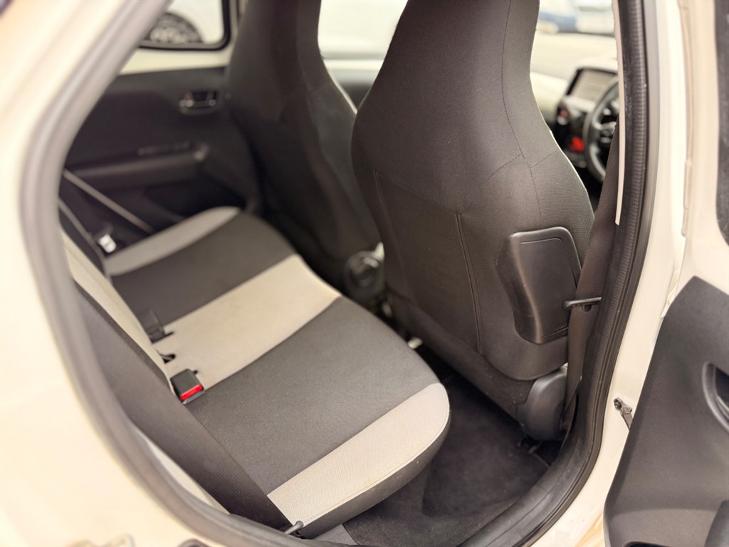 Used Toyota AYGO 2017 for sale - 77619560: Photo 18