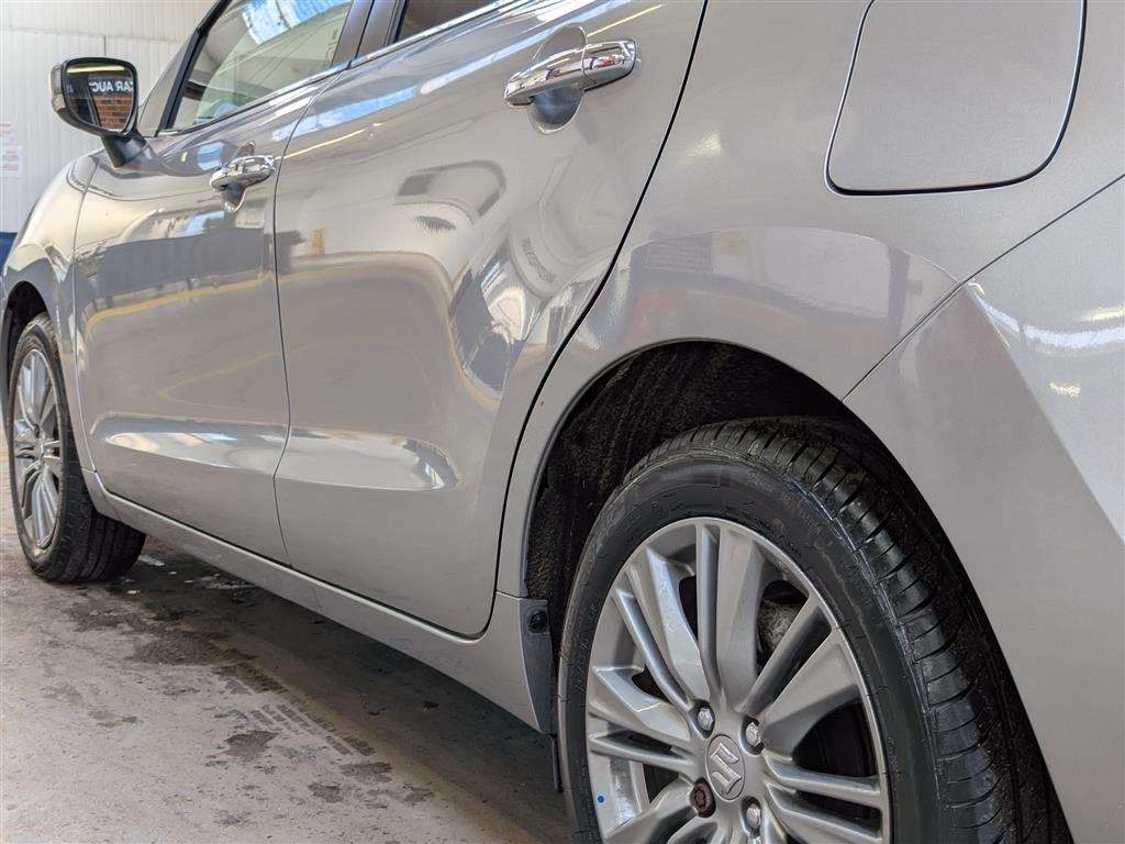 Used Suzuki Baleno 2017 for sale - 77841898: Photo 3