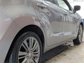 Used Suzuki Baleno 2017 for sale - 77841898: Photo