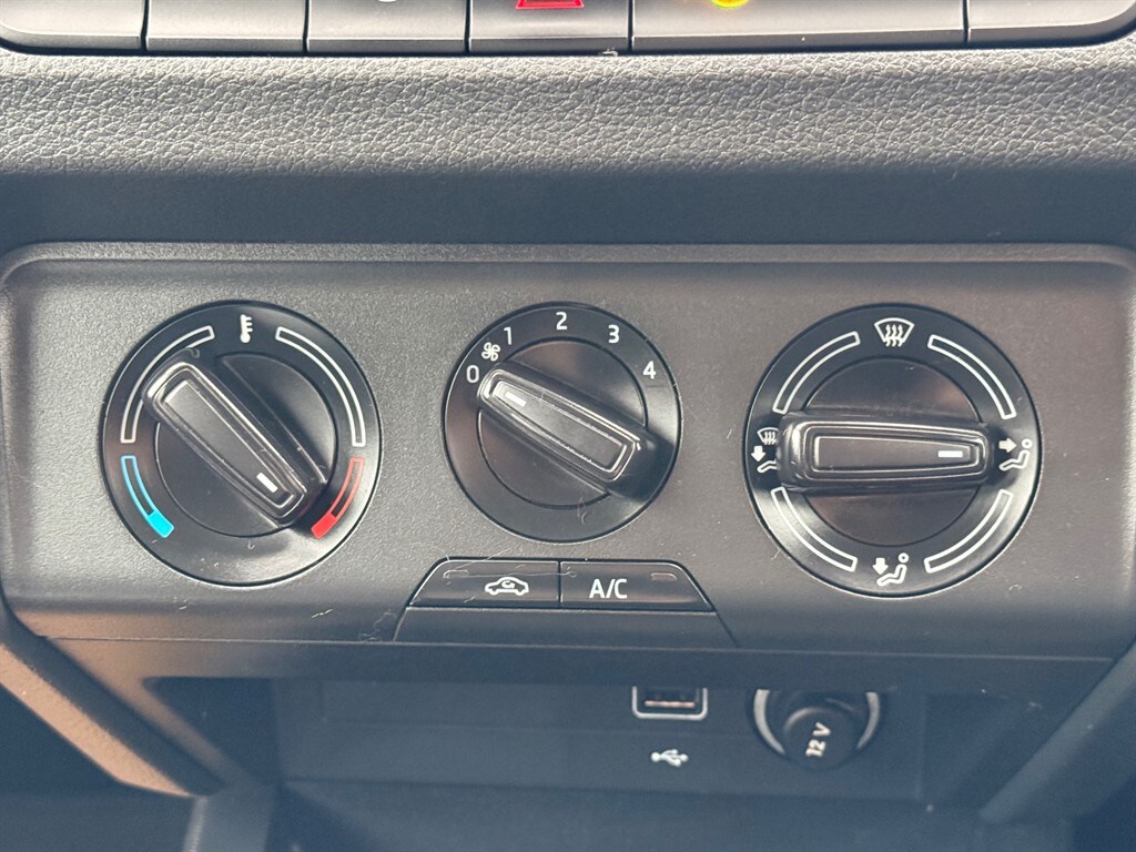 Used Skoda Fabia 2021 for sale - 77619547: Photo 32