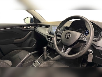 Used Skoda Kamiq 2020 for sale - 77619494: Photo