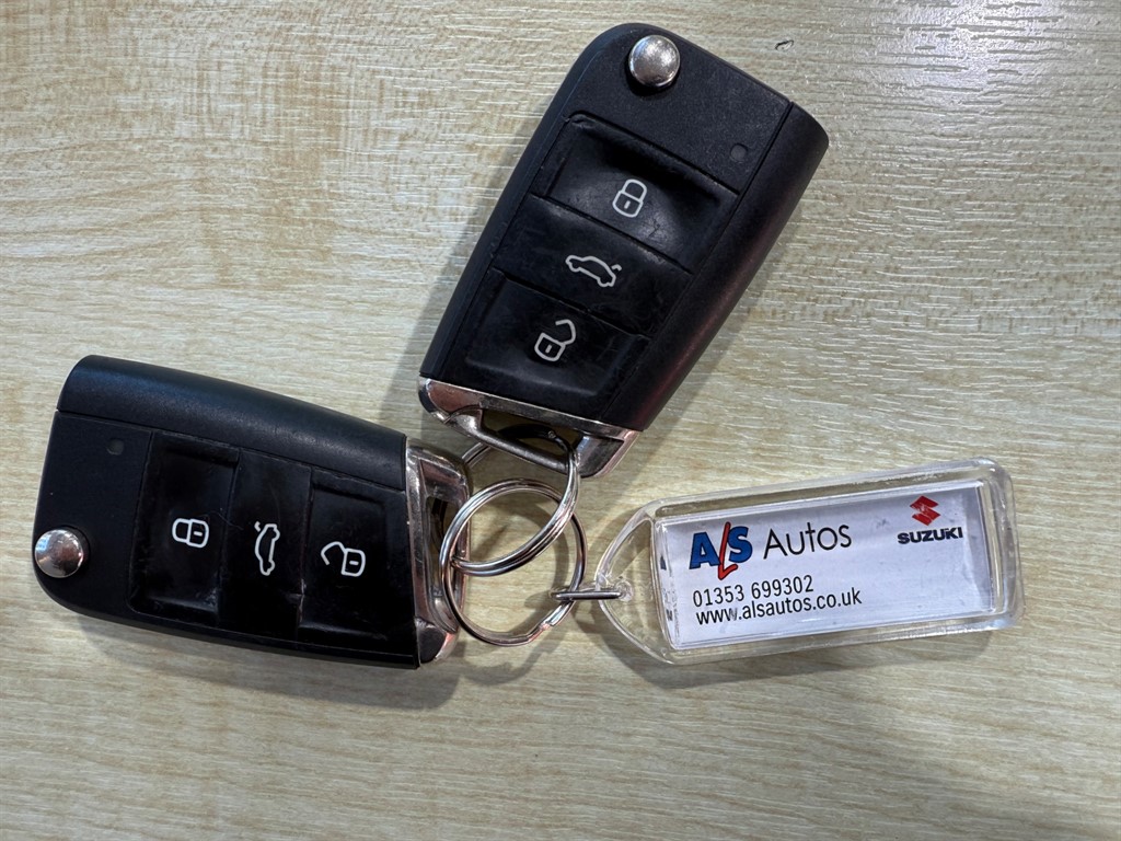 Used Volkswagen Golf 2018 for sale - 77619497: Photo 11