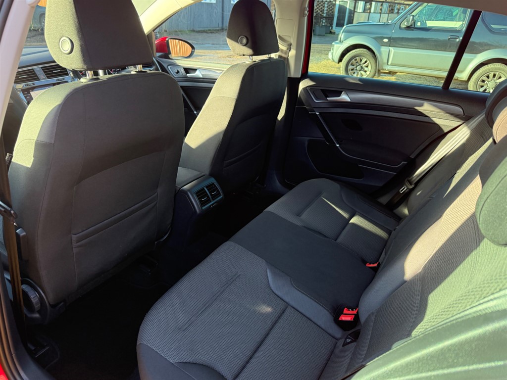 Used Volkswagen Golf 2018 for sale - 77619497: Photo 29