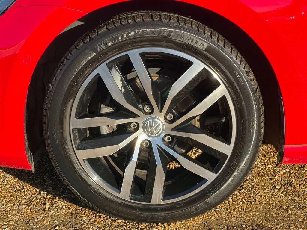 Used Volkswagen Golf 2018 for sale - 77619497: Photo 4