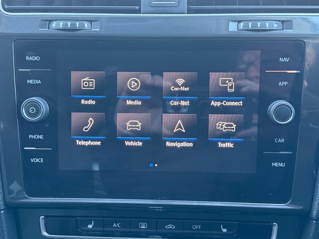 Used Volkswagen Golf 2018 for sale - 77619497: Photo 46