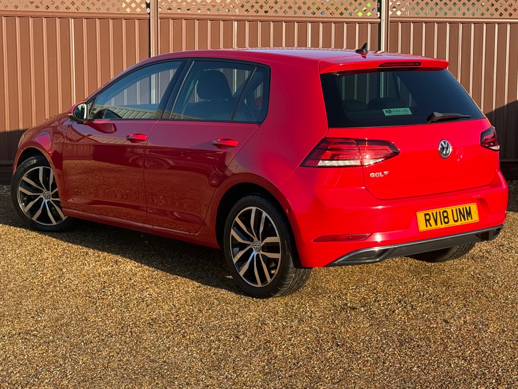 Used Volkswagen Golf 2018 for sale - 77619497: Photo 5