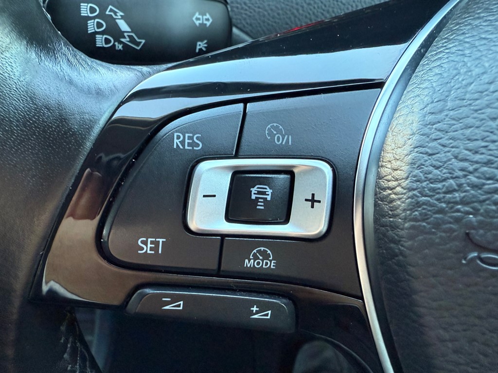 Used Volkswagen Golf 2018 for sale - 77619497: Photo 52