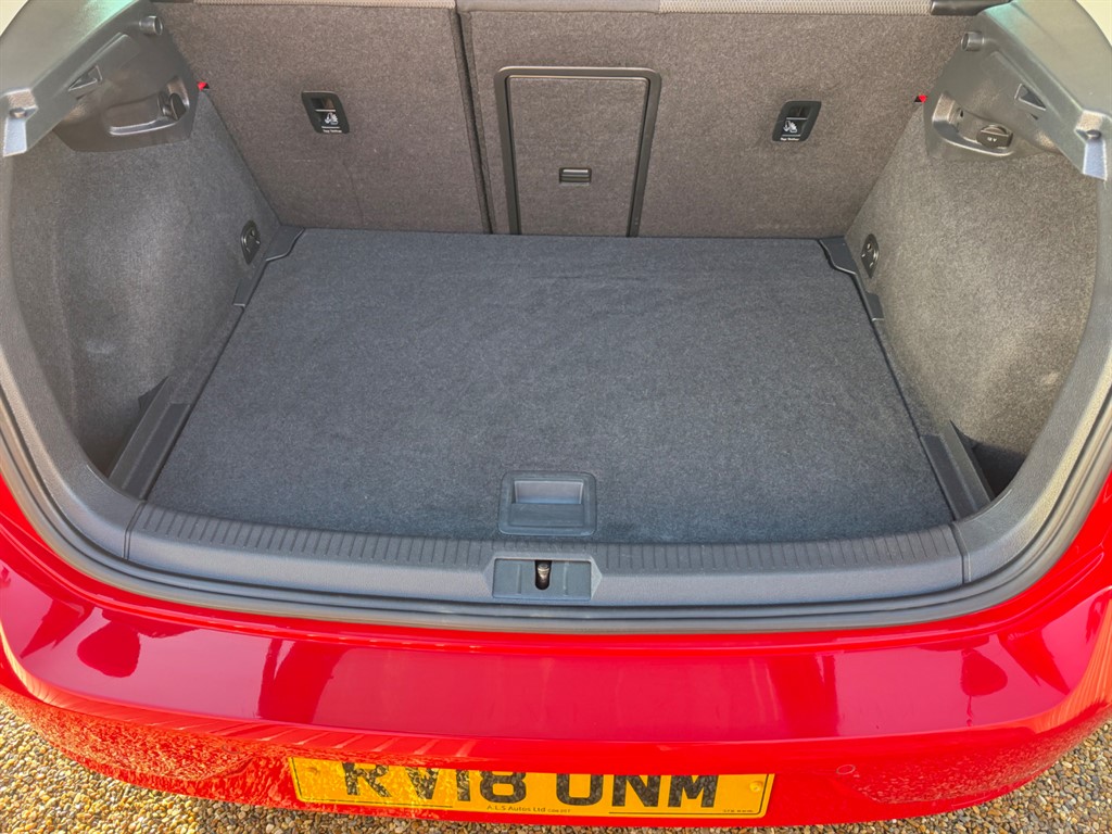 Used Volkswagen Golf 2018 for sale - 77619497: Photo 6