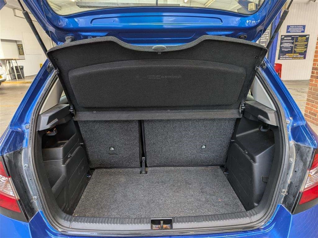 Used Skoda Fabia 2016 for sale - 77841873: Photo 17