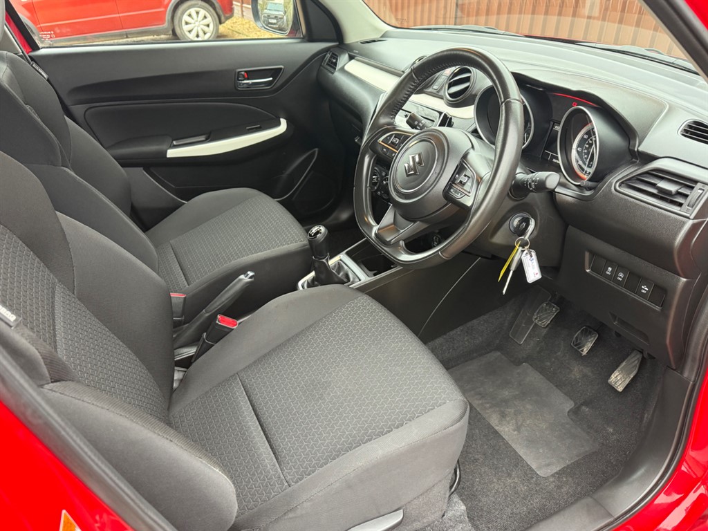 Used Suzuki Swift 2022 for sale - 77619549: Photo 55