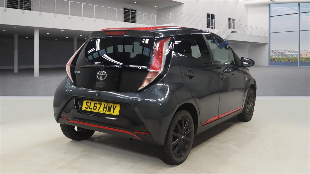 Used Toyota AYGO 2017 for sale - 77877950: Photo 8