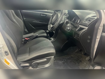 Used Suzuki Swift 2015 for sale - 77971962: Photo