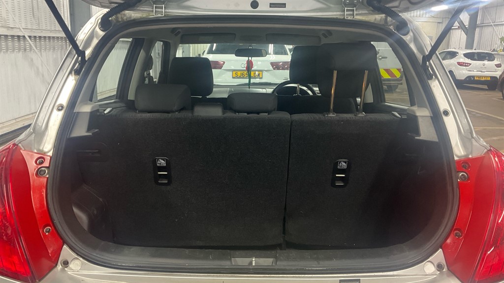 Used Suzuki Swift 2015 for sale - 77971962: Photo 8