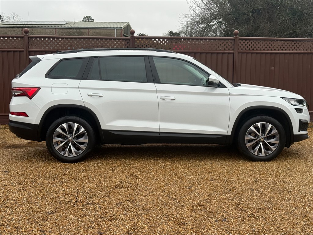 Used Skoda Kodiaq 2023 for sale - 77619480: Photo 3