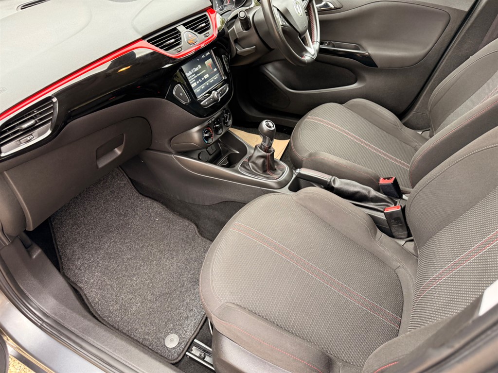 Used Vauxhall Corsa 2017 for sale - 78137373: Photo 2