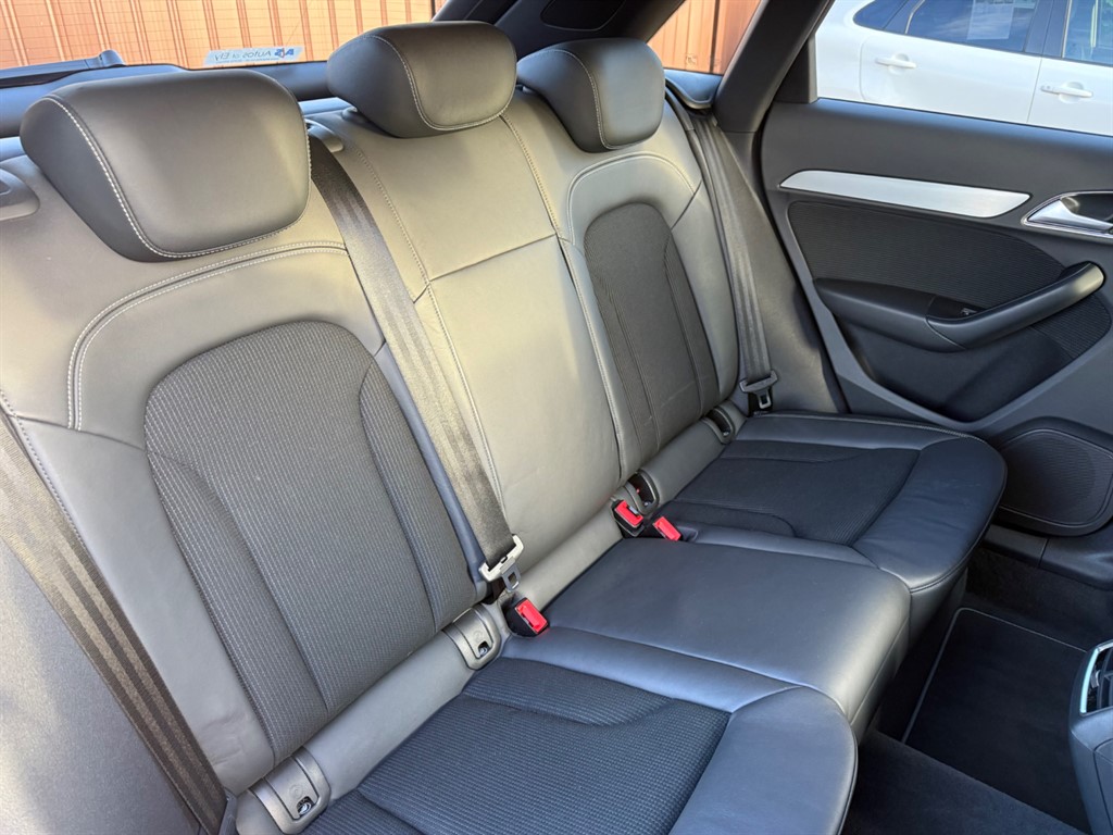 Used Audi Q3 2018 for sale - 77619529: Photo 11