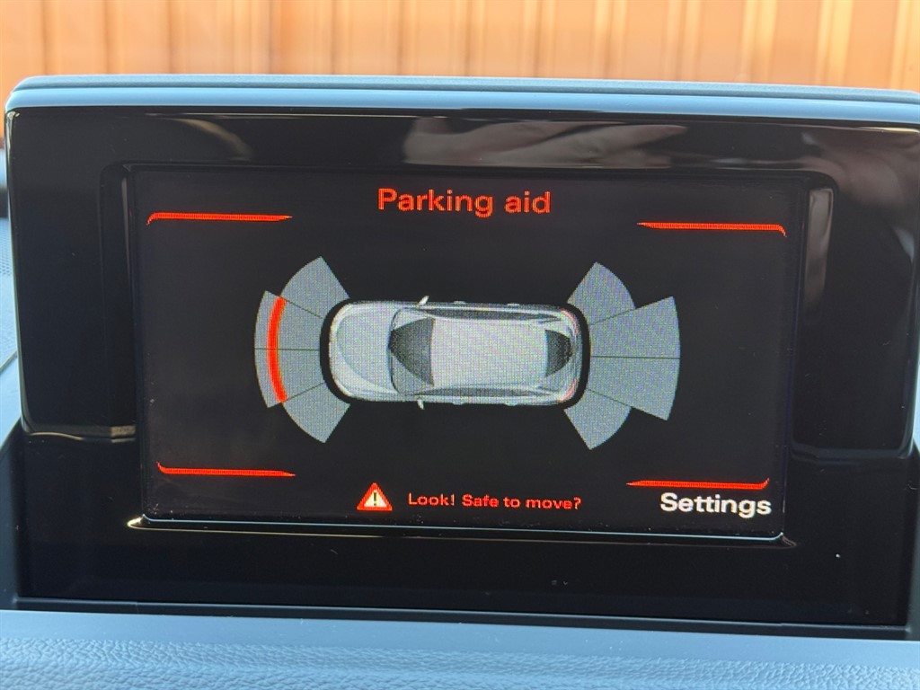 Used Audi Q3 2018 for sale - 77619529: Photo 39