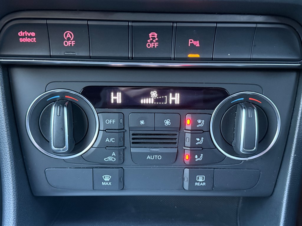 Used Audi Q3 2018 for sale - 77619529: Photo 46