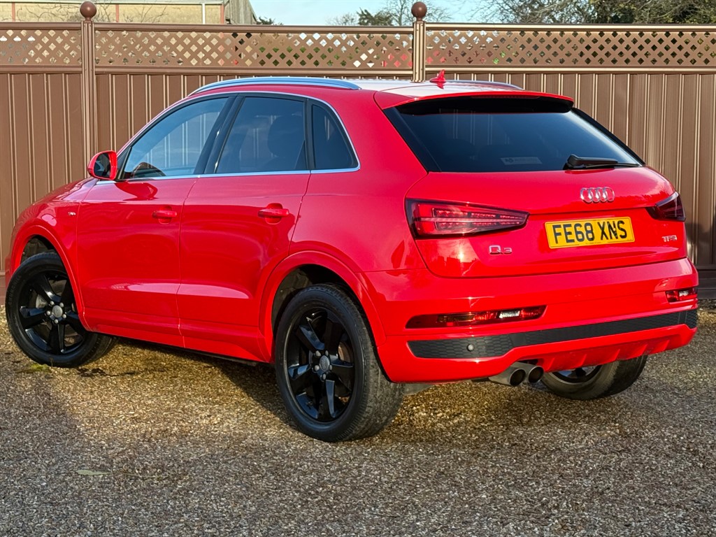 Used Audi Q3 2018 for sale - 77619529: Photo 5
