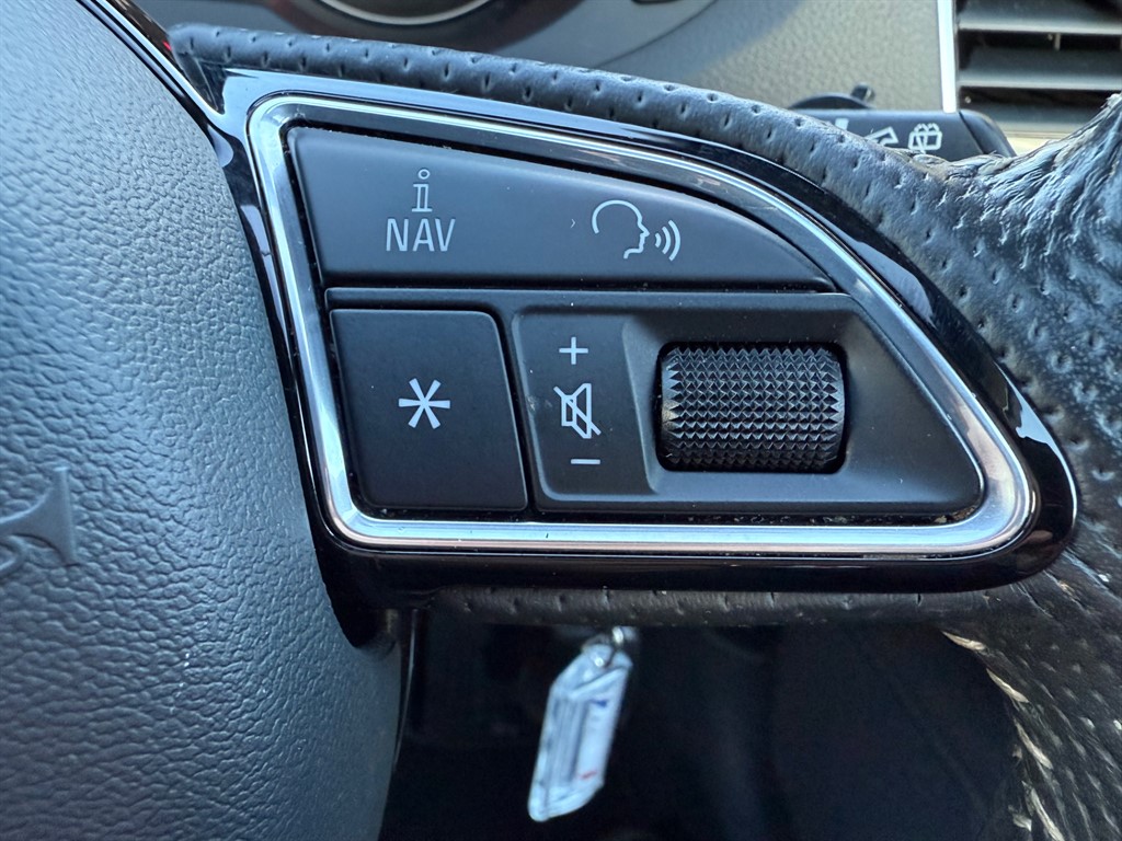 Used Audi Q3 2018 for sale - 77619529: Photo 50