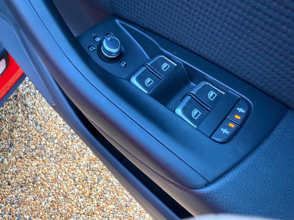 Used Audi Q3 2018 for sale - 77619529: Photo 54