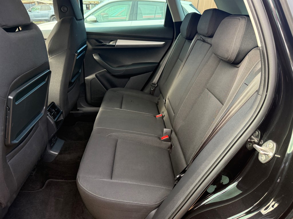 Used Skoda Karoq 2022 for sale - 77619503: Photo 30