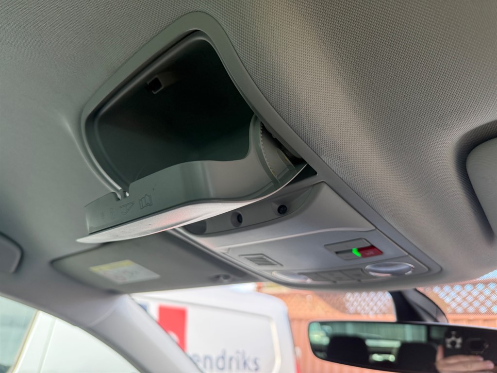 Used Skoda Karoq 2022 for sale - 77619503: Photo 32