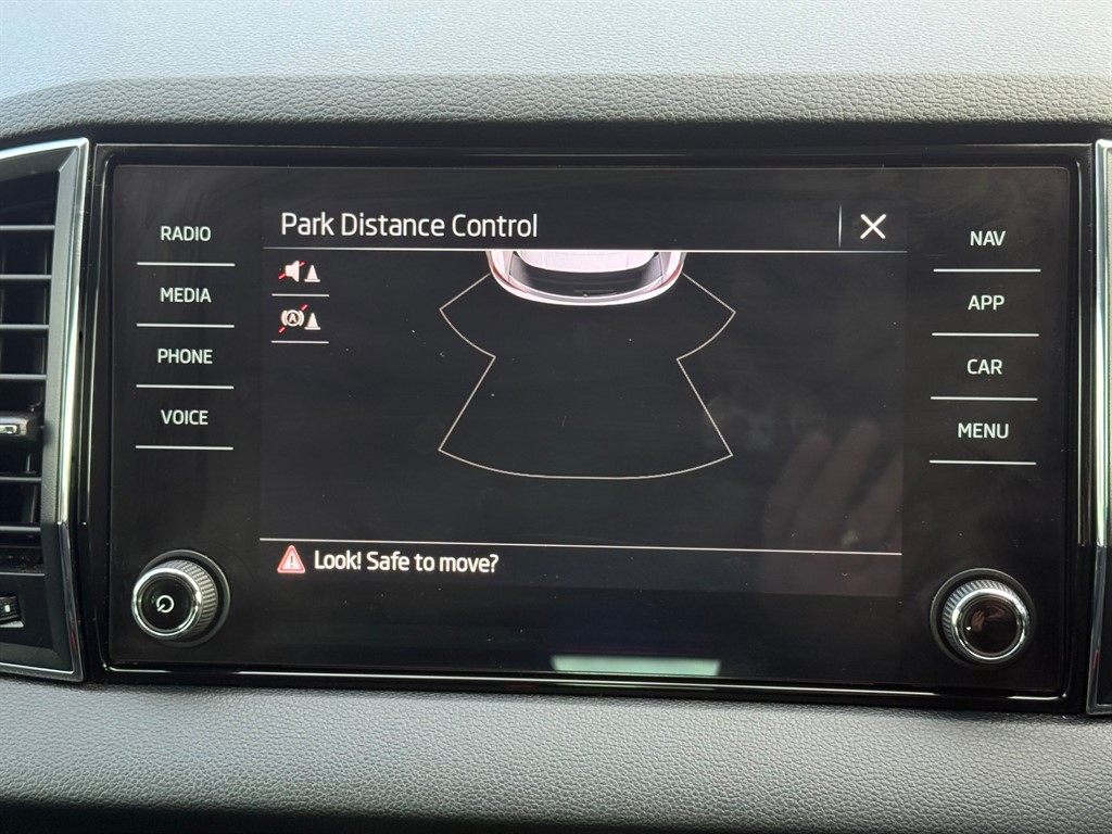 Used Skoda Karoq 2022 for sale - 77619503: Photo 37