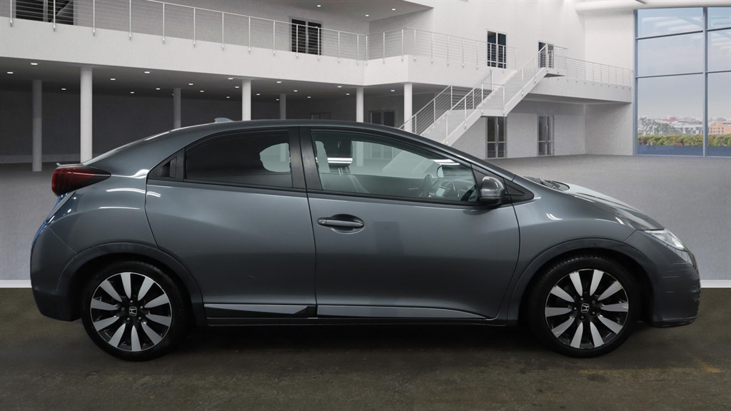 Used Honda Civic 2016 for sale - 77778798: Photo 5