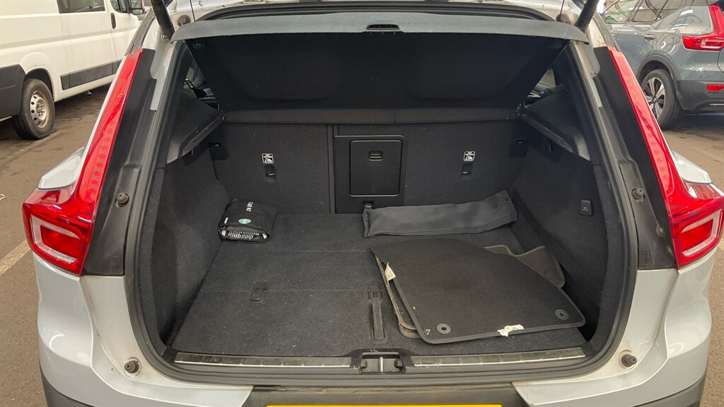 Used Volvo XC40 2019 for sale - 78049954: Photo 9