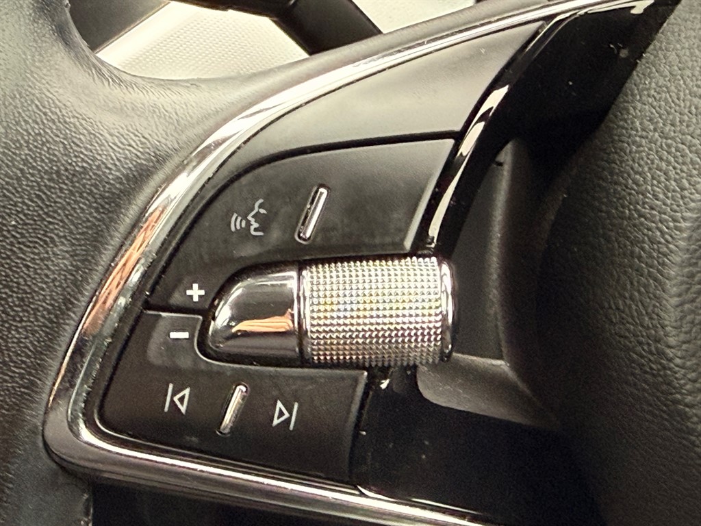 Used Skoda Kamiq 2021 for sale - 77619500: Photo 36