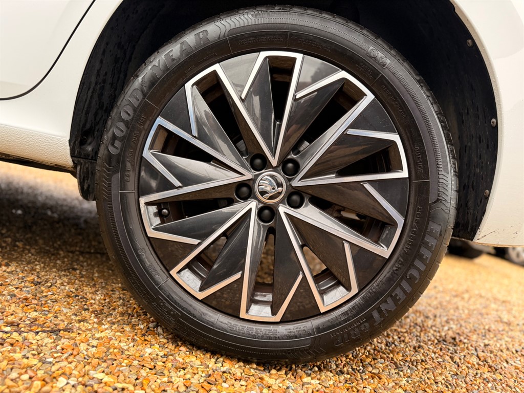 Used Skoda Kamiq 2021 for sale - 77619500: Photo 39