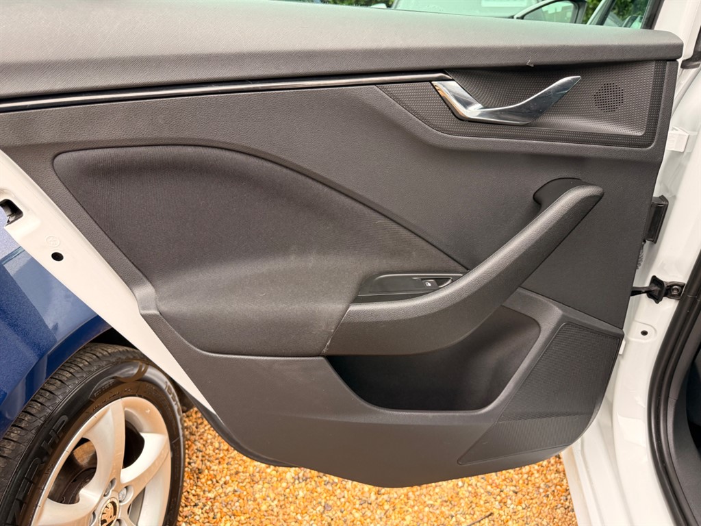 Used Skoda Kamiq 2021 for sale - 77619500: Photo 8