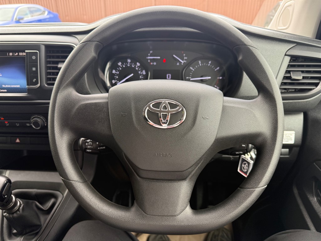 Used Toyota ProAce 2023 for sale - 77619518: Photo 30