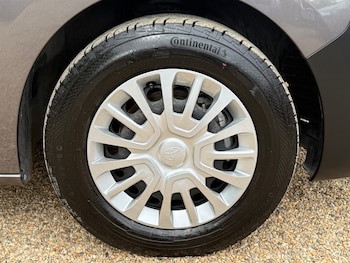 Used Toyota ProAce 2023 for sale - 77619518: Photo