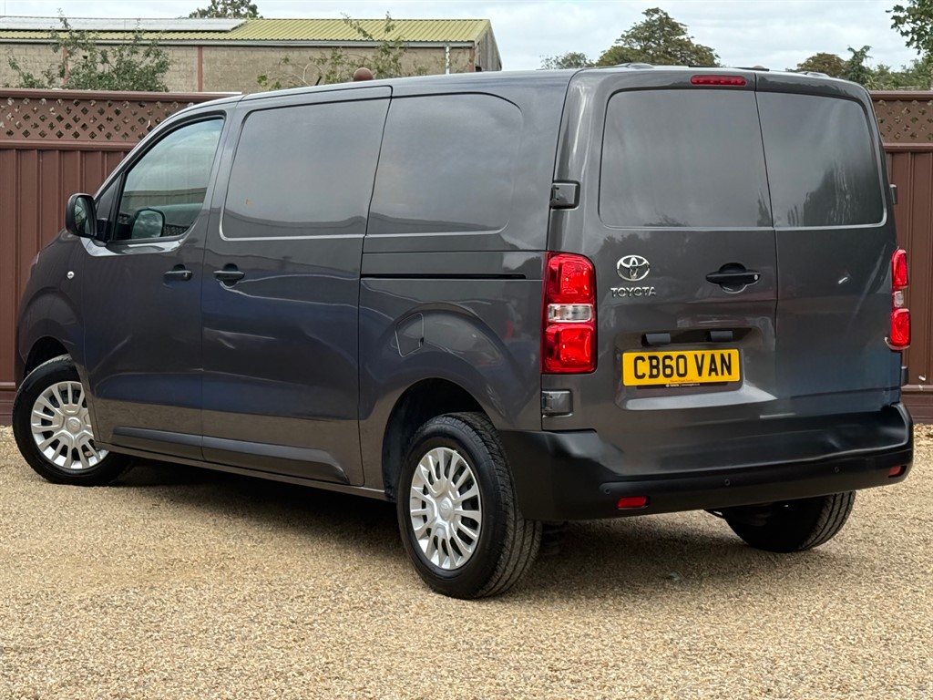 Used Toyota ProAce 2023 for sale - 77619518: Photo 5