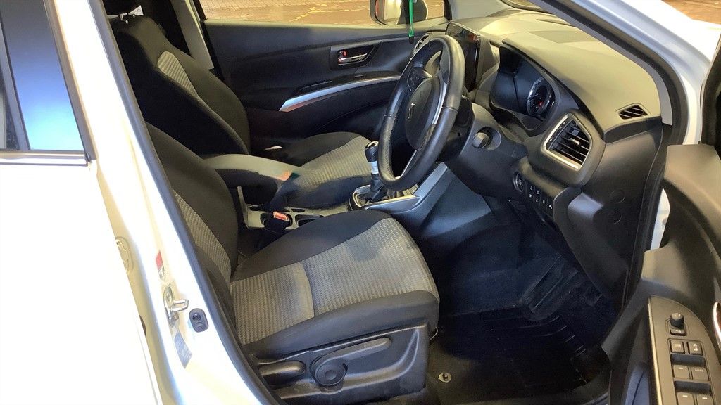 Used Suzuki SX4 S-Cross 2023 for sale - 77619551: Photo 3