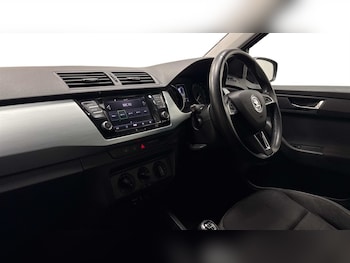 Used Skoda Fabia 2019 for sale - 78207010: Photo