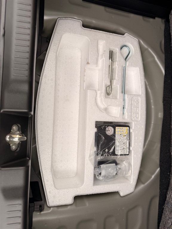 Used Suzuki Swift 2023 for sale - 77619543: Photo 21